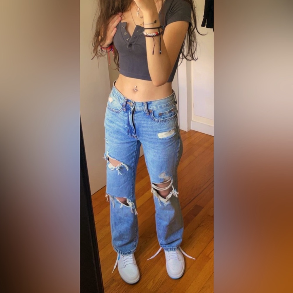 Aeropostale Ripped Skater Jeans